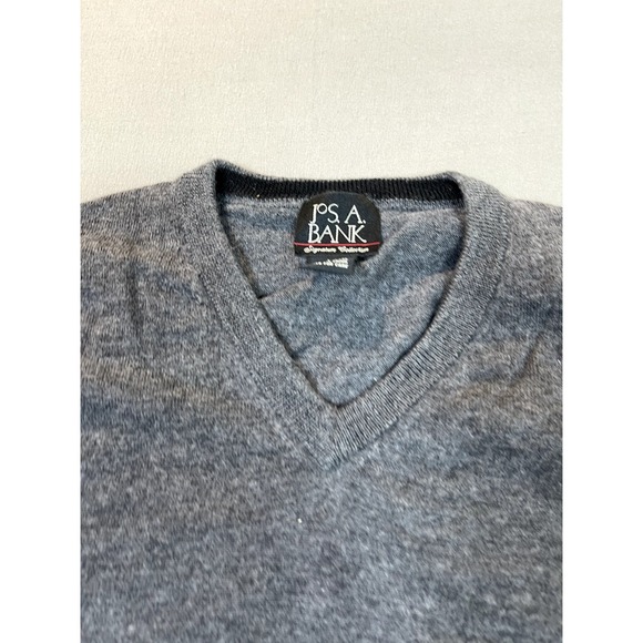 Jos A Bank Wool Sweater XL Italian Merino Wool Mens Gray V Neck Sweatshirt - Picture 5 of 13